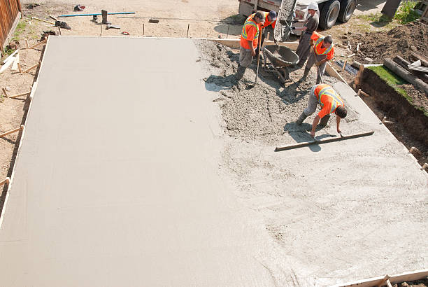 Best Concrete Retaining Walls in New Castle, IN